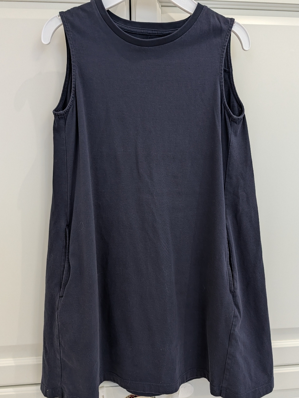4/$20 Uniqlo Navy Cotton Dress Kids 9-10 Sleeveless Crewneck Pockets
